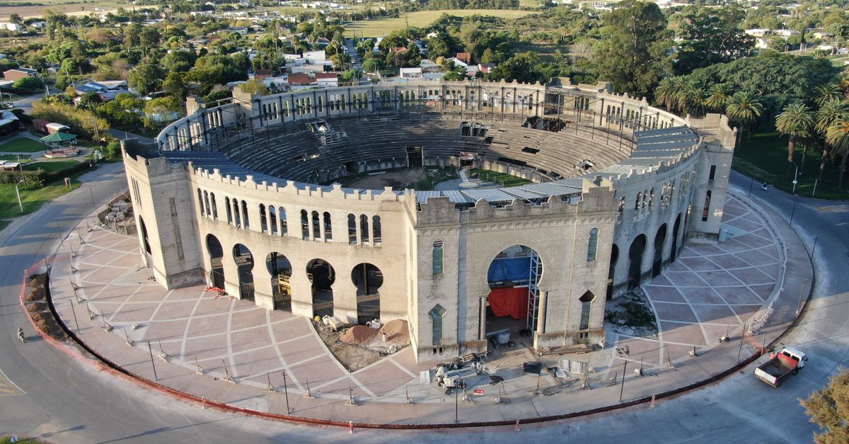 resultados del mundial de fútbol 2026: Captivating aerial shot of the historic bullring in Colonia Del Sacramento, Uruguay.